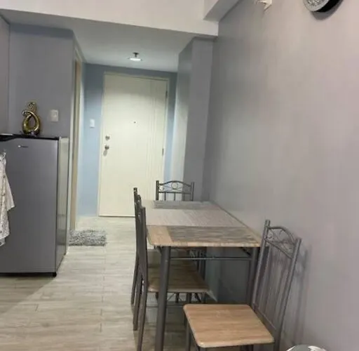 Apartment Cozy 1 Bedroom With Pool.